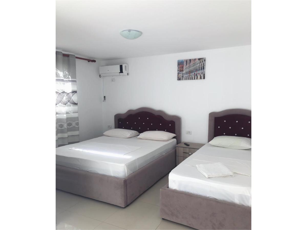 Joni Apartments Ksamil Esterno foto