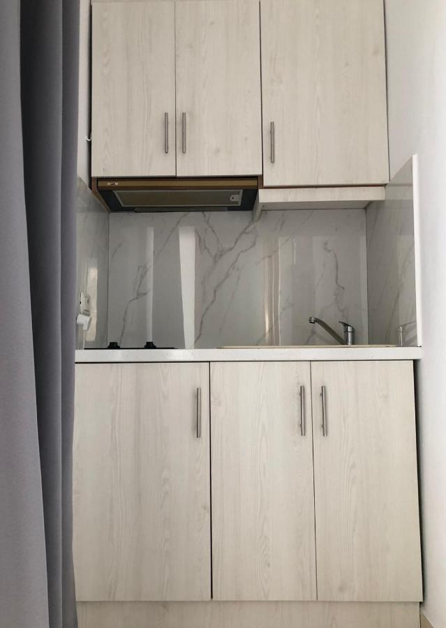 Joni Apartments Ksamil Esterno foto