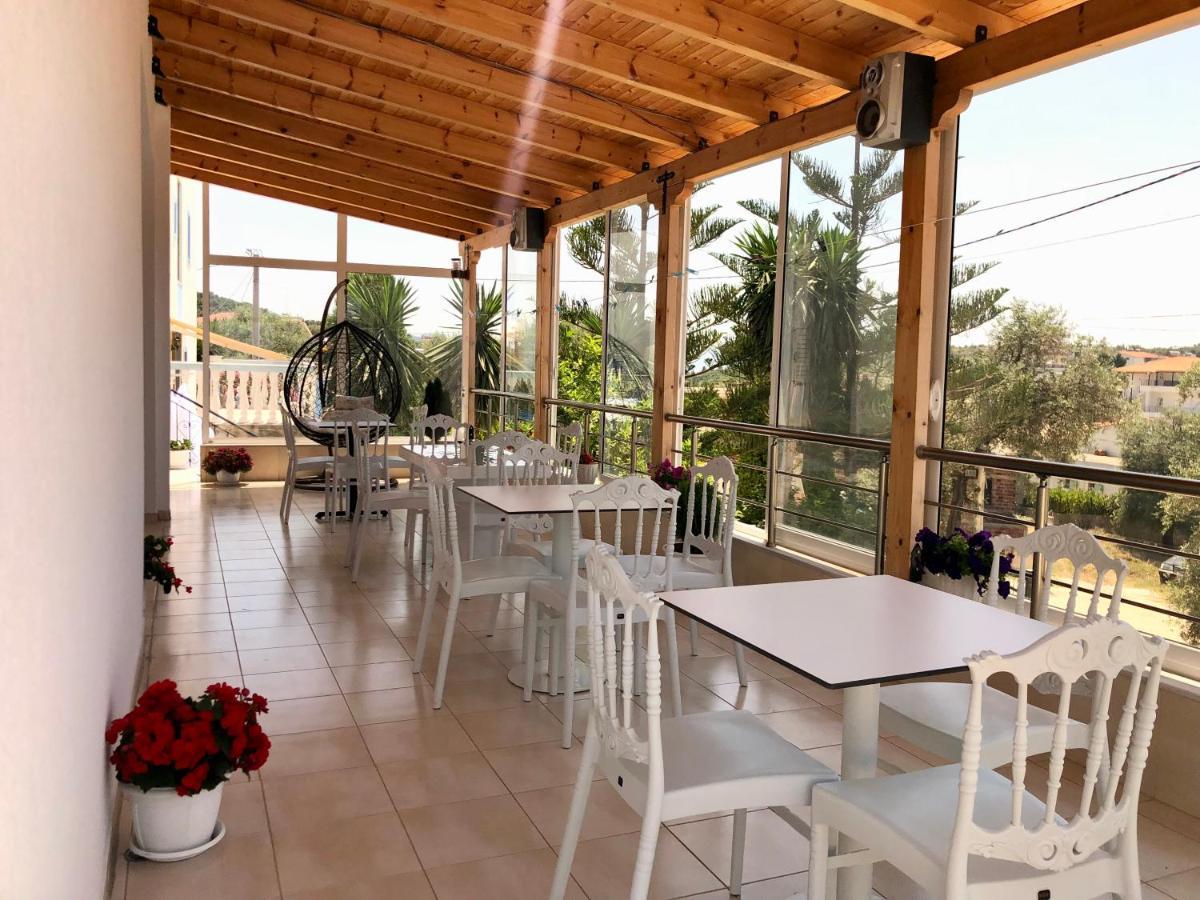 Joni Apartments Ksamil Esterno foto