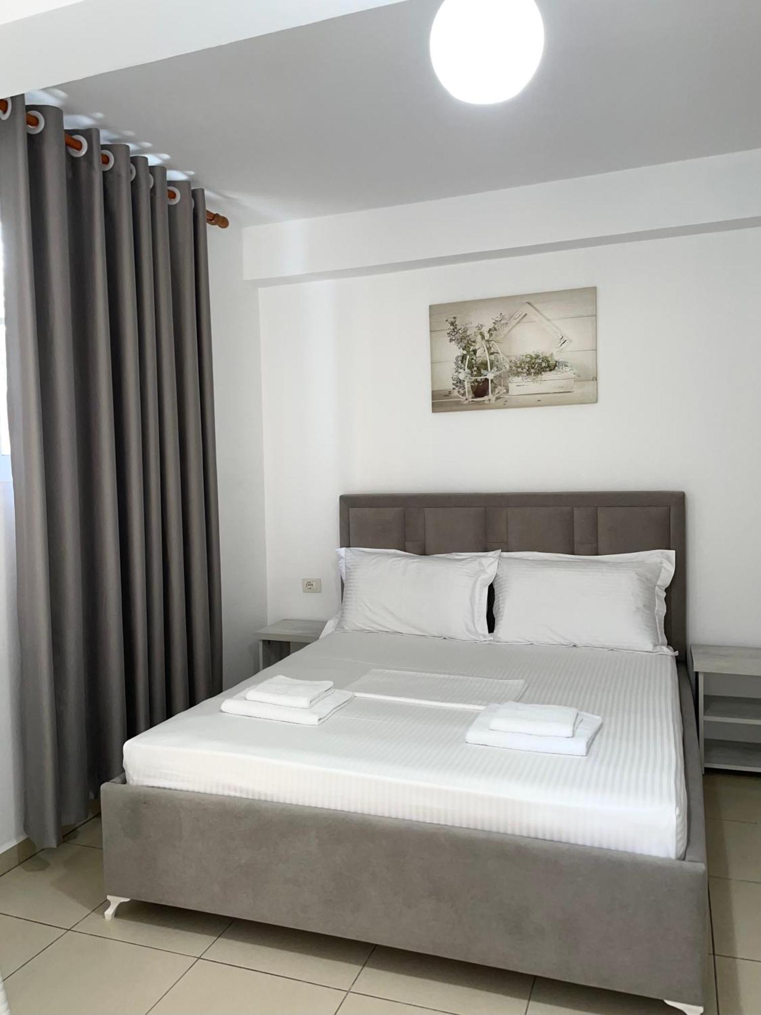 Joni Apartments Ksamil Esterno foto