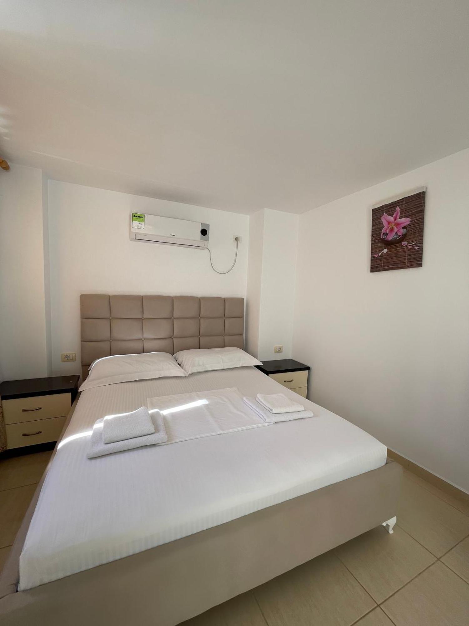 Joni Apartments Ksamil Esterno foto